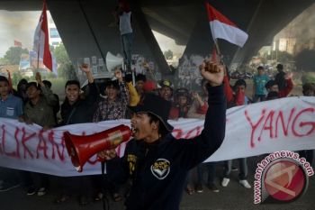 DEMO KASUS KORUPSI