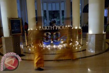 Earth Hour Makassar "Gelap" Satu Jam 