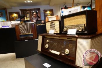 Pameran Radio Kuno