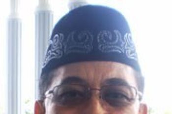 Ketua DPRD Kepri Bantah Intervensi Rektor Umrah