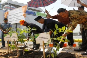 Peresmian PLTMG Tokojo Kijang/Joko Sulistyo