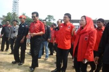 Tjahjo Kumolo Berkampanye di Karimun