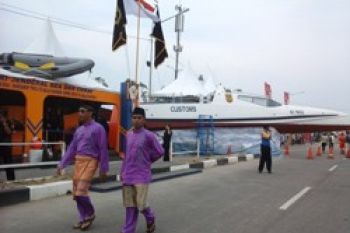 BC Kepri Pamerkan Kapal Patroli Super Cepat