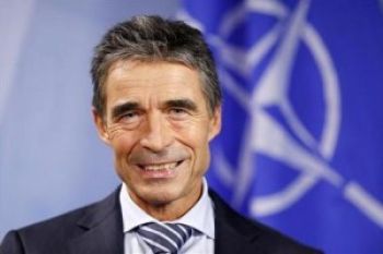 NATO Tangguhkan Kerja Sama dengan Rusia