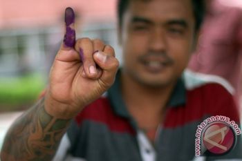 Meski Hujan, Warga Kampung Laut Antusias Mencoblos