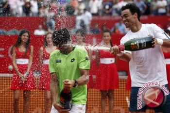 Italia Taklukkan Inggris Di Piala Davis