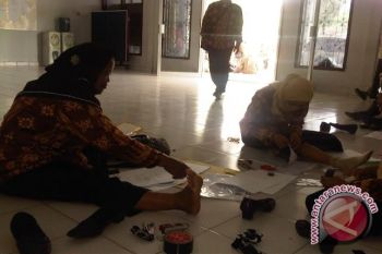 Diknas OKU mendadak minta berkas sertifikasi guru