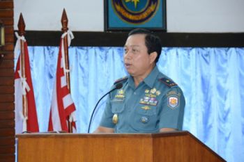 Bad weather hampers rescue of sinking boat in Papua