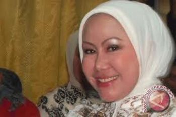 Atut Bantah Perintahkan Wawan untuk Suap Akil