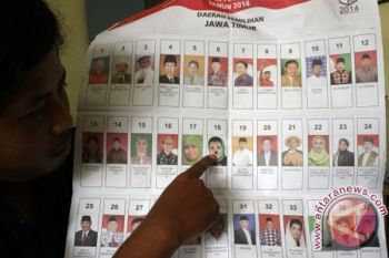 KPU Banyumas Ambil Surat Suara yang Rusak di Solo