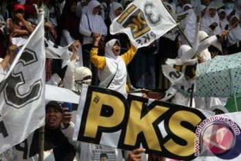 PKS  Kerja Keras Untuk Menjadi Tiga Besar Nasional