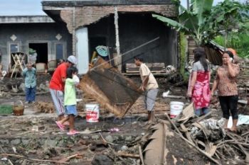 Tanggul Jebol, Penambangan Liar di Temanggung Mendesak Ditutup