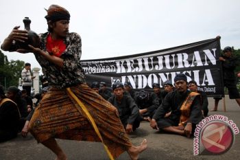 Sedulur Sikep Aktif Gunakan Hak Pilih