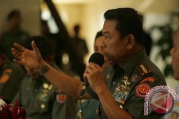 Panglima TNI Beri Jaminan Penuh  Pemilu 2014 Aman