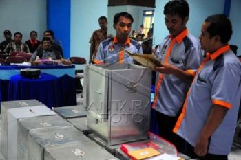 Rekapitulasi Mundur, KPU Jateng Umumkan Hasilnya Hari Ini 