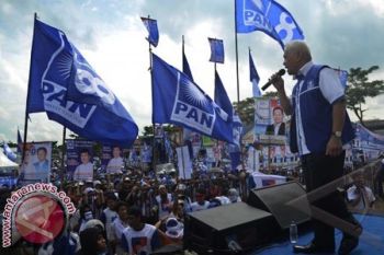 Hatta Rajasa Janjikan Pembangunan Total KTI