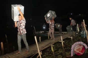 ANGKUT HASIL PEMILU