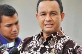 Anis Matta ziarah ke Makam Soeharto Jumat Malam