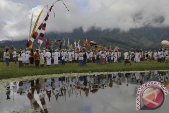 Upacara Nyegara Gunung