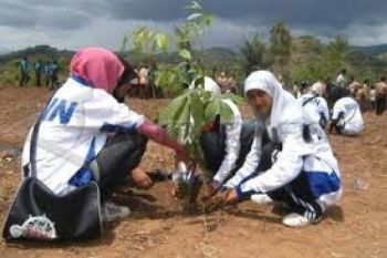 Tanam Pohon, Cara Siswa Temanggung Rayakan Kelulusan