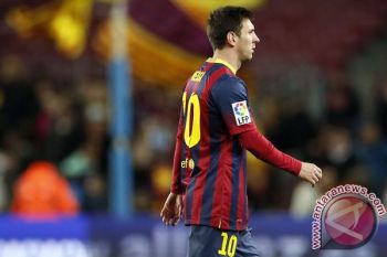 Elche Tahan Imbang Barcelona 0-0 
