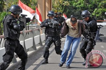 Aparat Lumpuhkan "Enam Teroris" di Nusakambangan