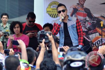 Nidji luncurkan album "Breakthru" edisi khusus