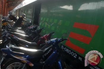 KAI tetap layani angkutan sepeda motor pemudik