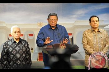 Hatta, Chairul Tanjung meet President Yudhoyono