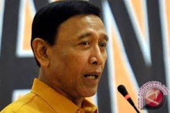 Menhan minta masyarakat waspad hadapi ISIS