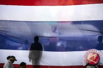 Militer Thailand Panggil PM Terguling Untuk Rapat