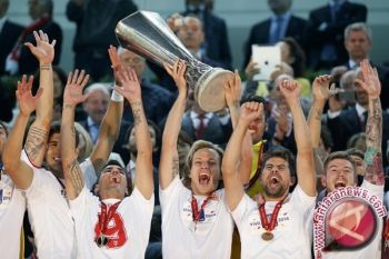 Sevilla FC Kalahkan Pelita Bandung Raya 4-0