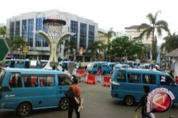 Tim Kemenhub-PU lakukan penilaian lalu lintas Manado 