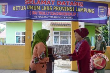 LKKS Lampung Bantu Dana Stimulan Posdaya Metro