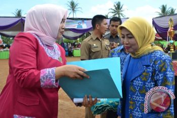 LKKS Lampung Bantu Kerajinan Tapis Pringsewu