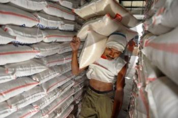 Stok Beras Jateng Cukup Hingga Oktober