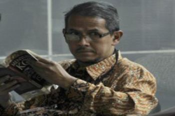 Anggito: "Kami Juga Ingin Bersih-Bersih"