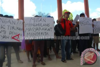 Demo Kelangkaan Mitan