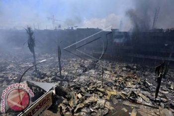 Kebakaran Pasar Sentral Karena Kumuh dan Listrik