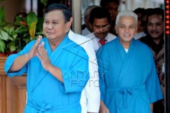IDI: Tes Kesehatan Prabowo-Hatta Berjalan Sedikit Terlambat