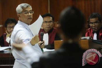  Akil Mochtar Bantah Semua Dakwaan Jaksa KPK