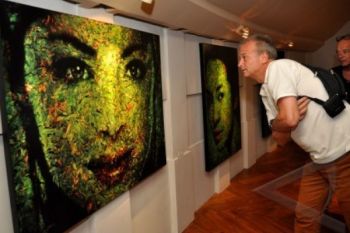 Sembilan Perupa Pameran "Spirit of Localness"