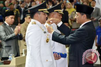 Mendagri Lantik Gubernur-Wagub Lampung Yang Baru