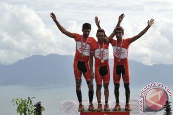 Iran`s Pishgaman racers dominating fourth stage of TdS