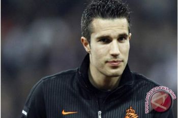  Van Persie Minta Rekan-Rekannya Tetap Fokus 