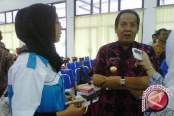 Gubernur Sulteng Minta Masyarakat Tunggu Hasil KPU