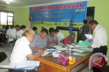  292 Wartawan Lampung Lulus Uji Kompetensi