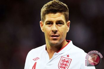  Gerrard Akui Inggris Kini Tergantung Italia