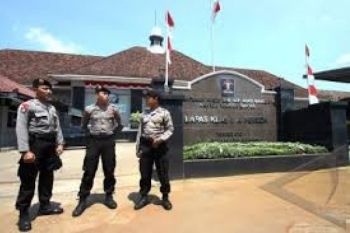 Pascakeributan, Polisi dan TNI Amankan Lapas Magelang
