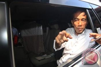 Jokowi Lebih Mengutamakan Kebijakan Menggeser, Bukan Menggusur